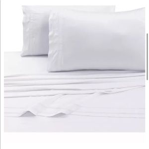 Never opened Tribeca Living Bamboo Sheets